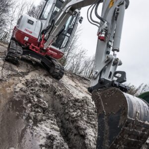 Takeuchi TB240